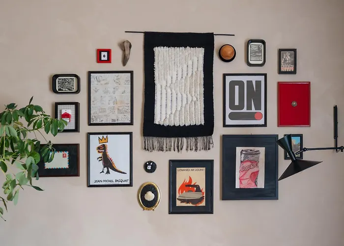 Dark & Moody Mid Century Рига